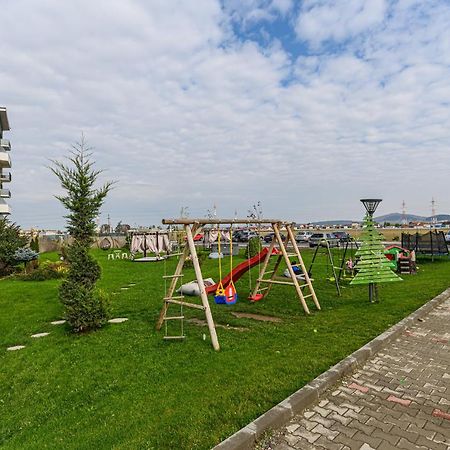 Zen Apartments Брашов Екстериор снимка