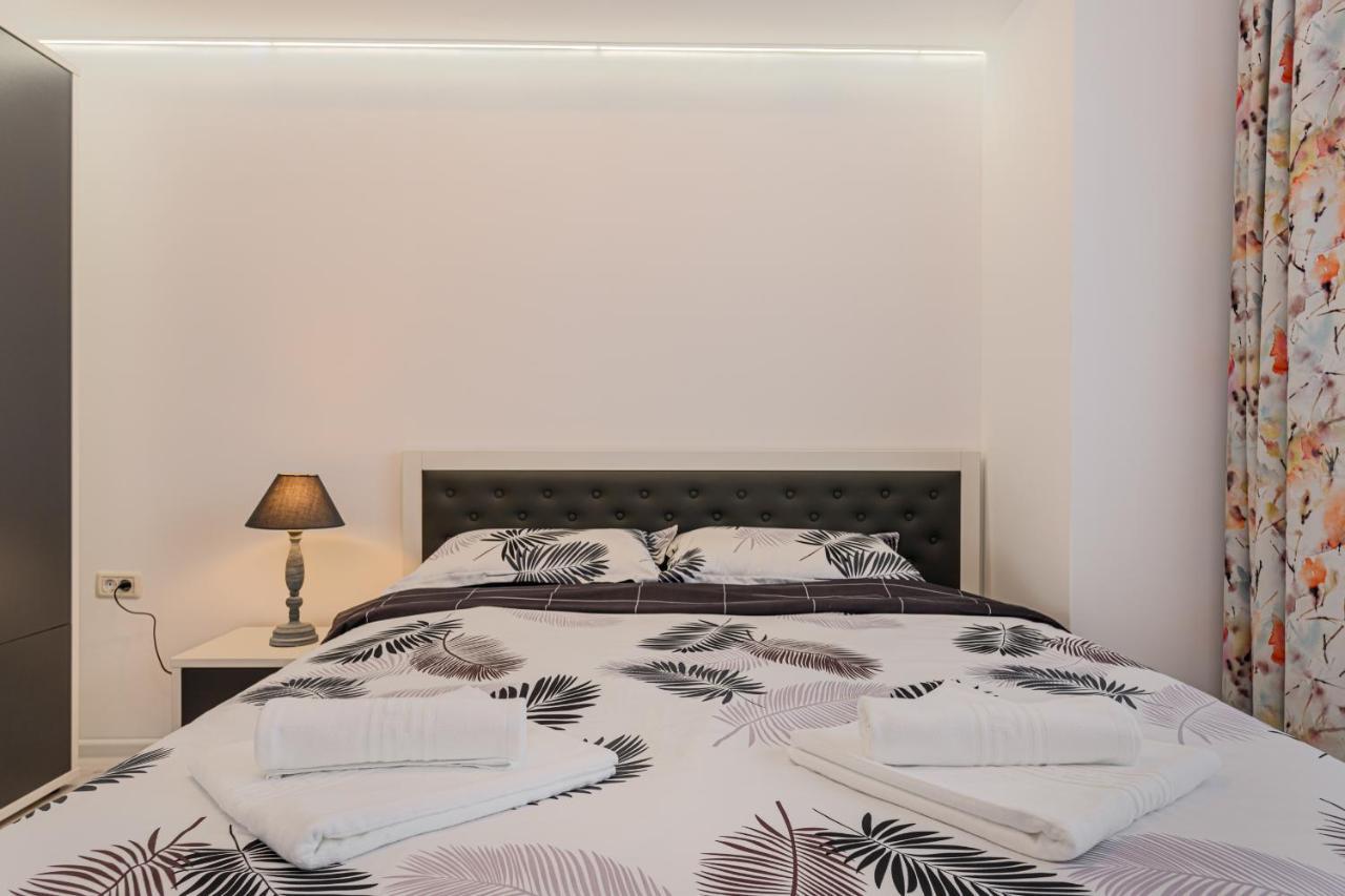 Zen Apartments Брашов Екстериор снимка