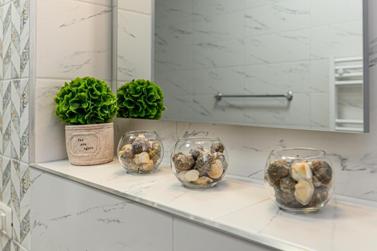 Zen Apartments Брашов Екстериор снимка