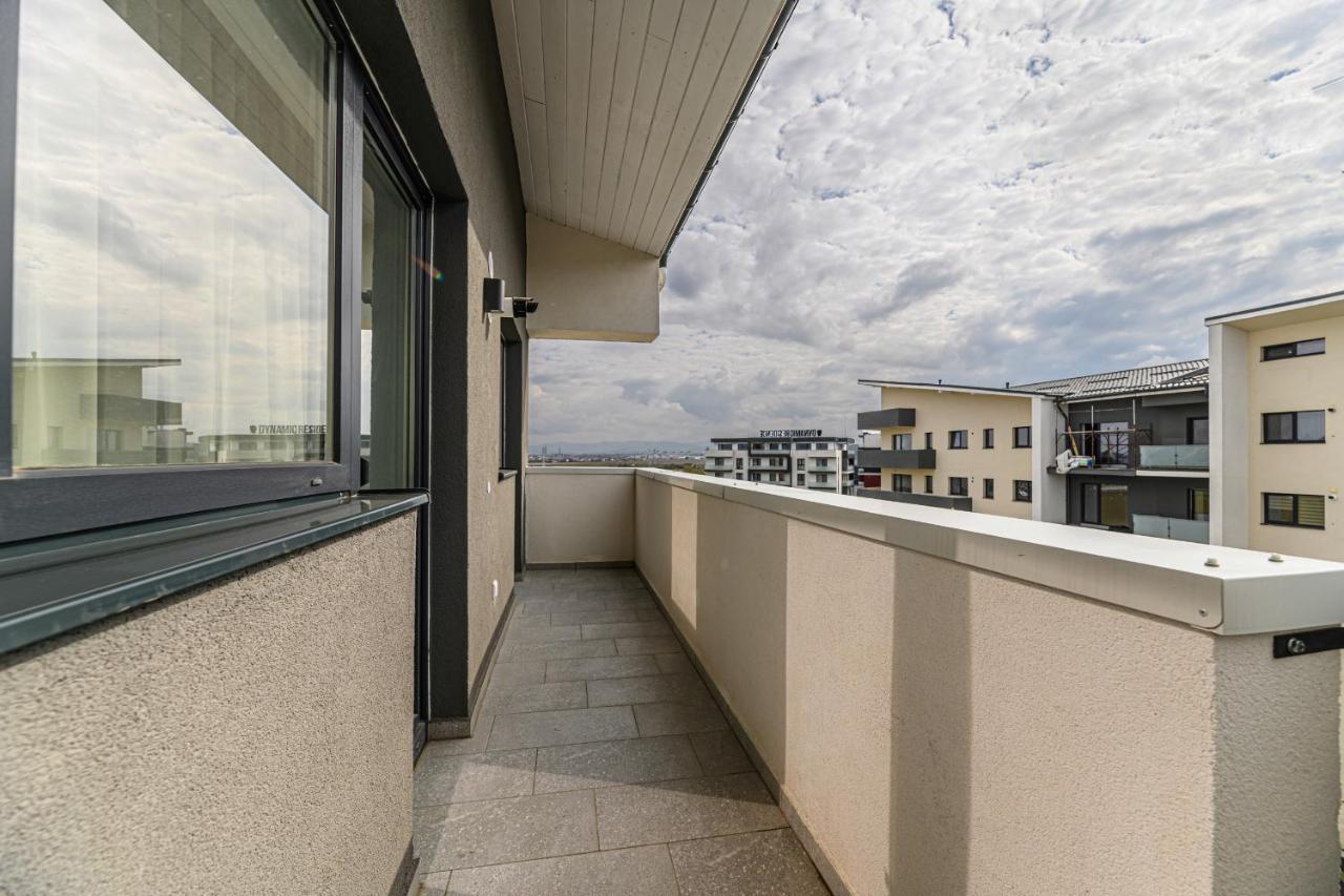 Zen Apartments Брашов Екстериор снимка